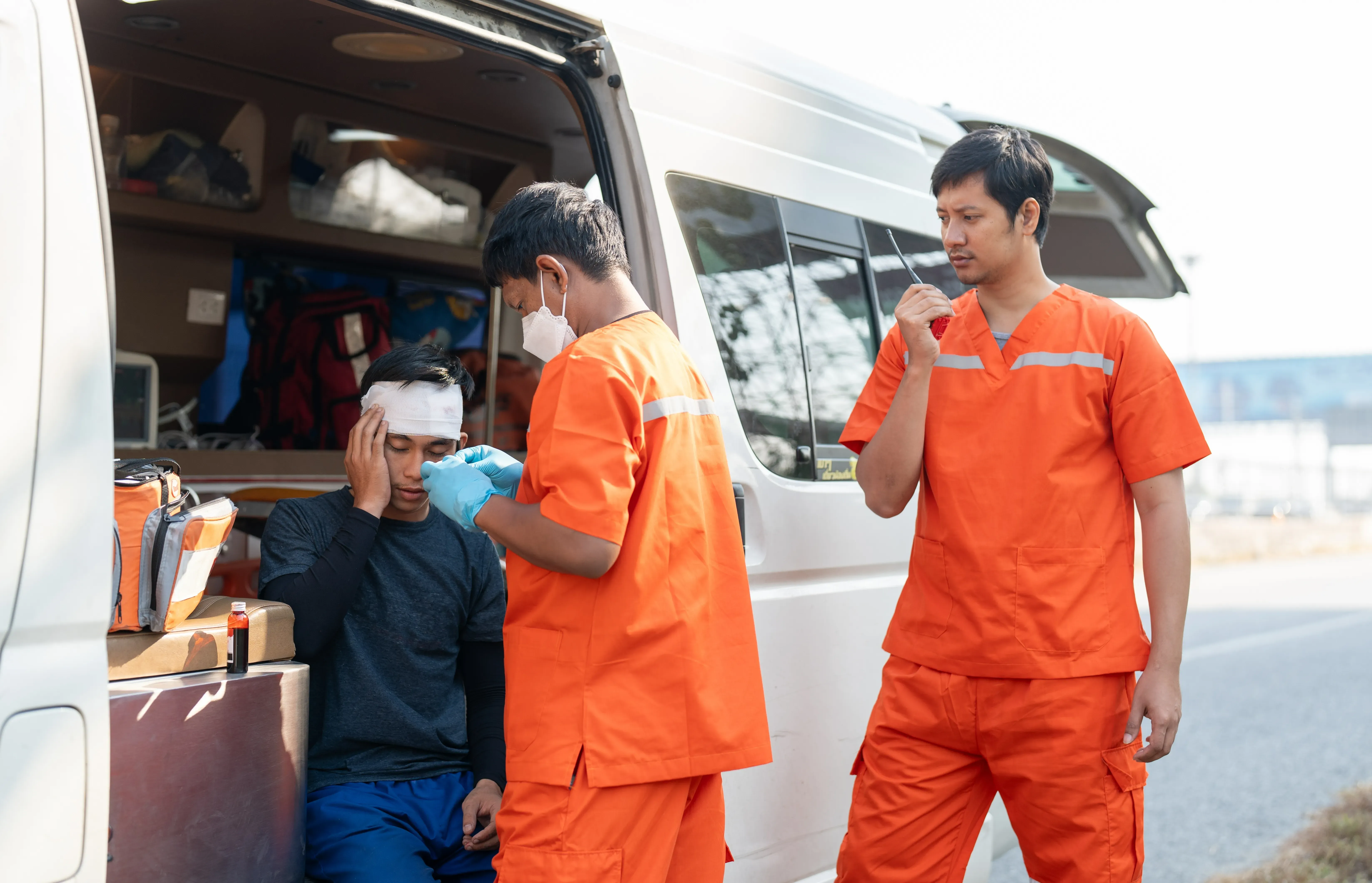 A few years later, Paulo faces an unexpected medical emergency.